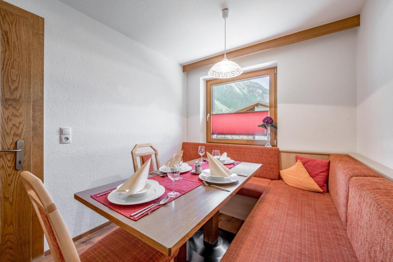 Pension Granbichler Längenfeld Exteriér fotografie